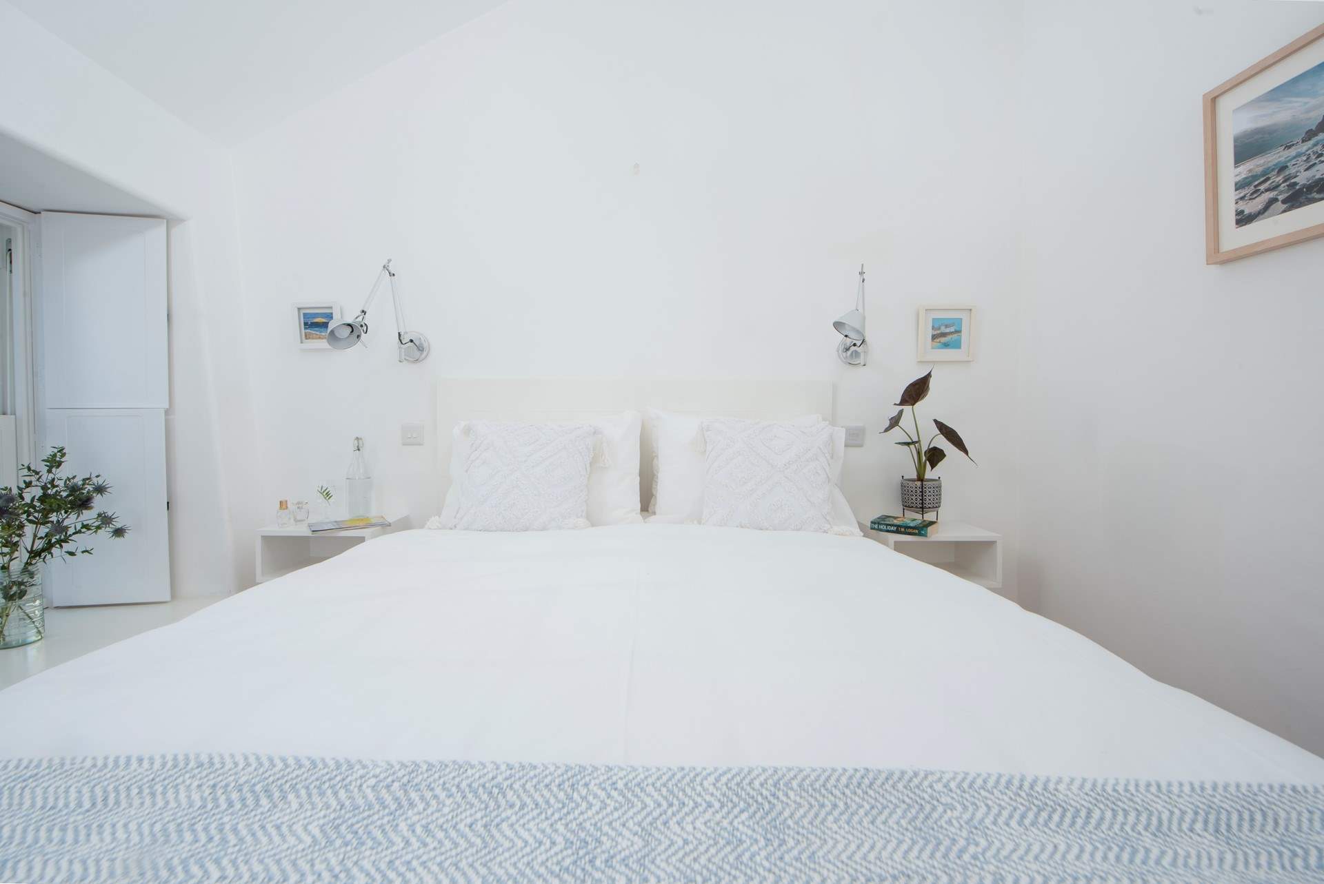 Sleep well in the king-size bedroom.