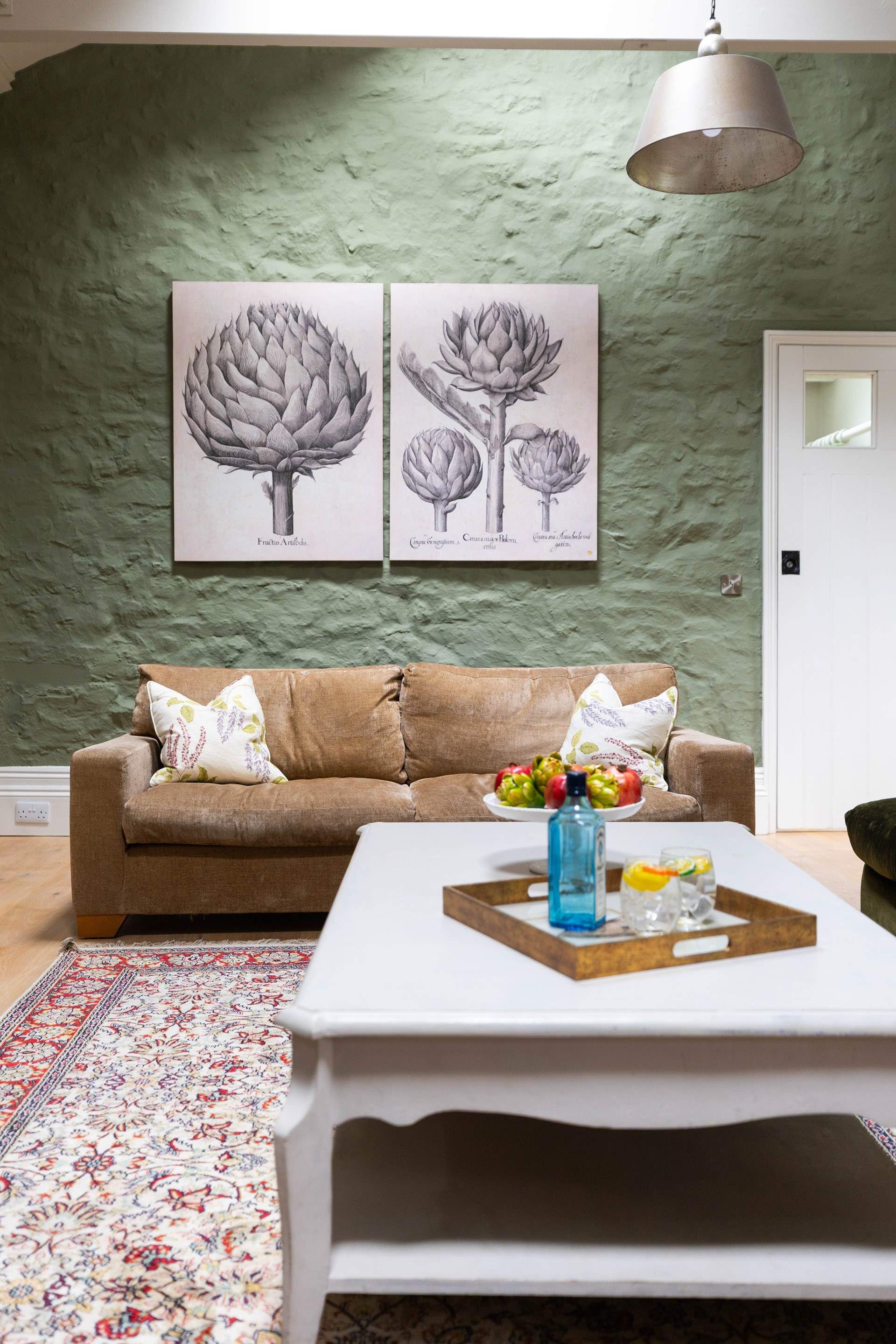 The Coach House has a lovely modern farmhouse feel.