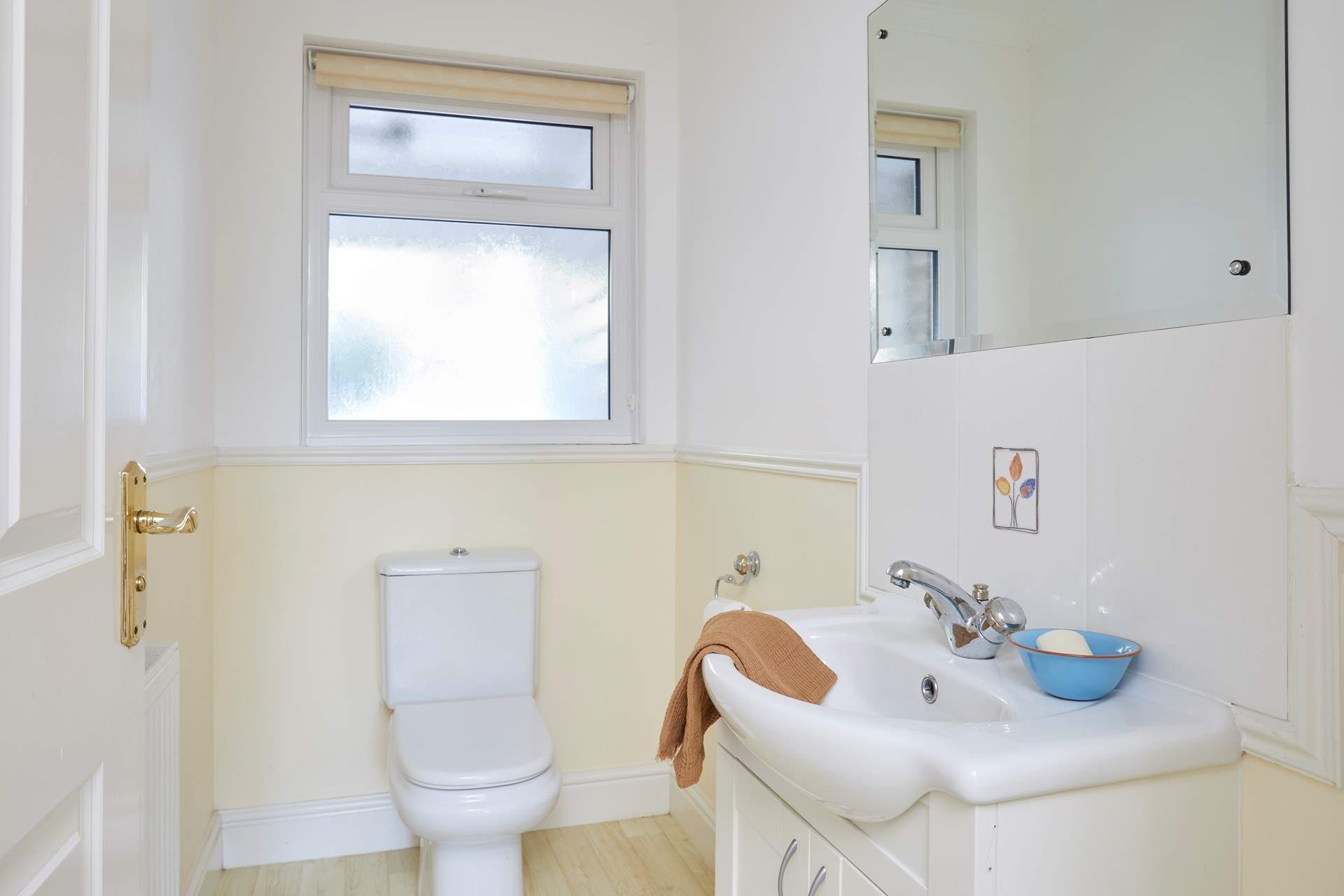 The ground floor cloakroom.