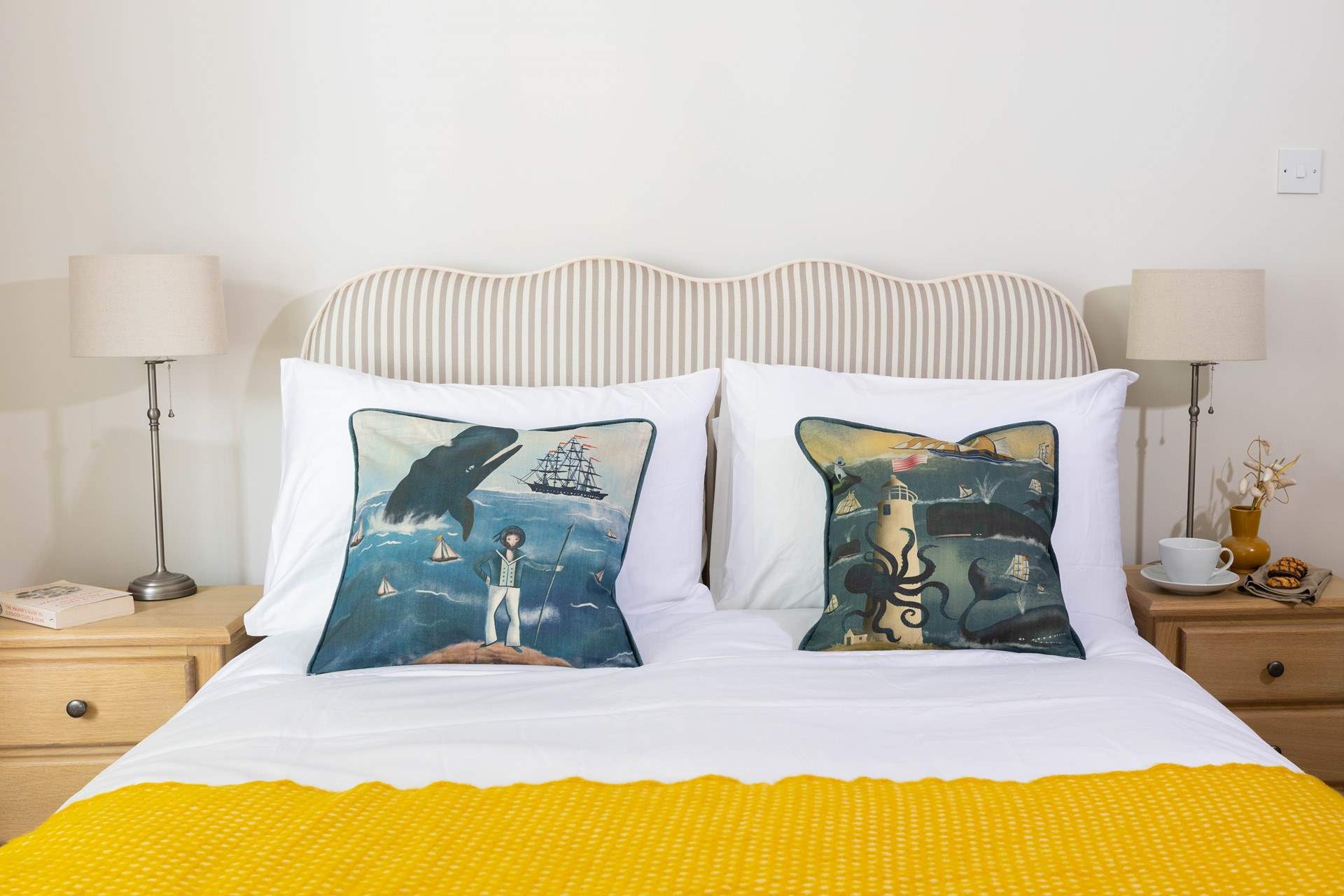 Breakfast in bed? Yes please! You are on holiday after all.