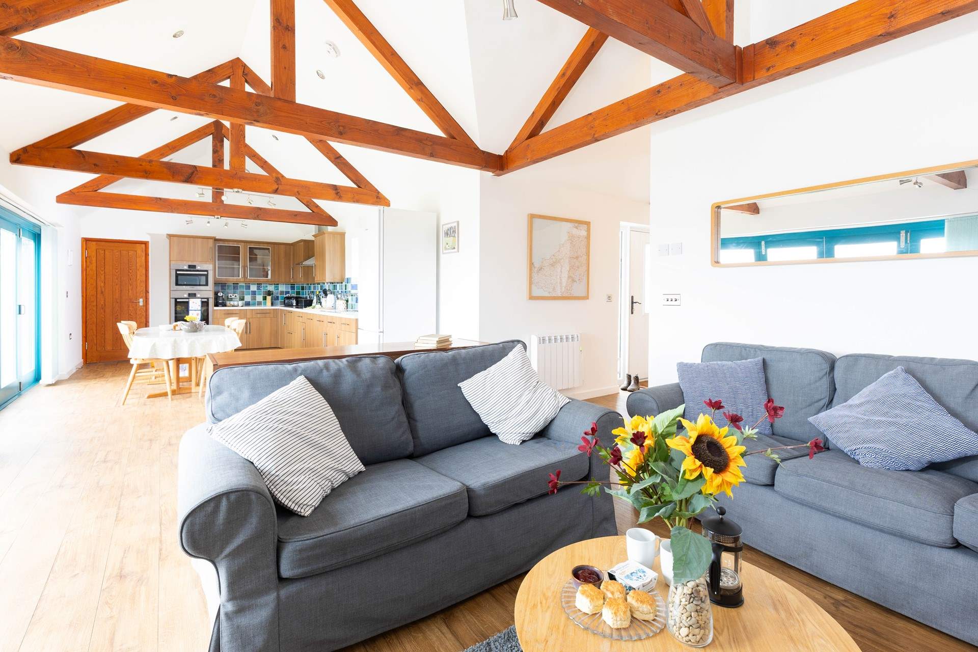 The cosy sofas are waiting for you to relax on after a day exploring. 