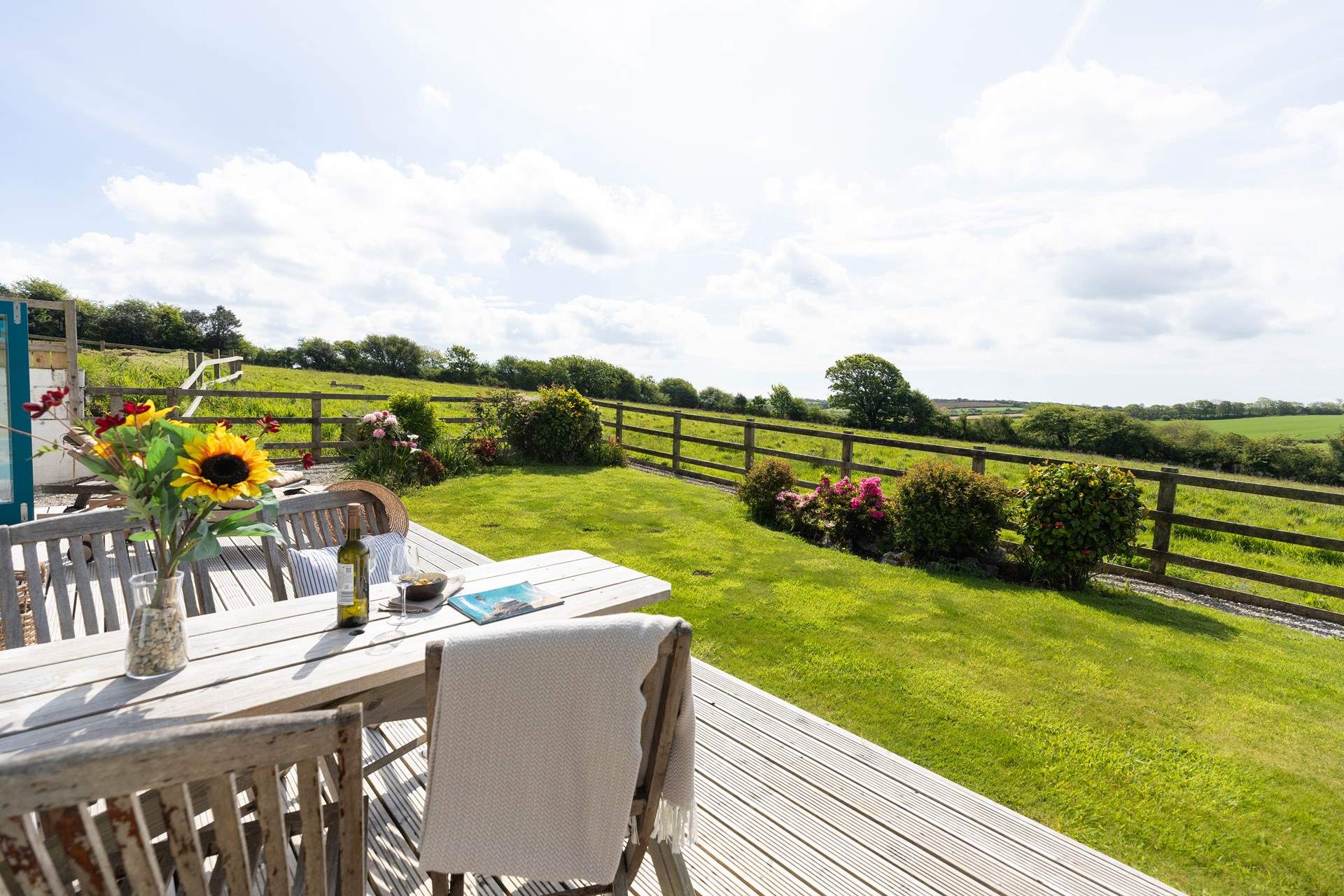 Long relaxing meals to be had here. 