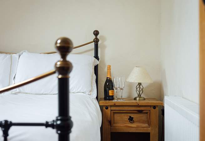 Slow holiday mornings. 