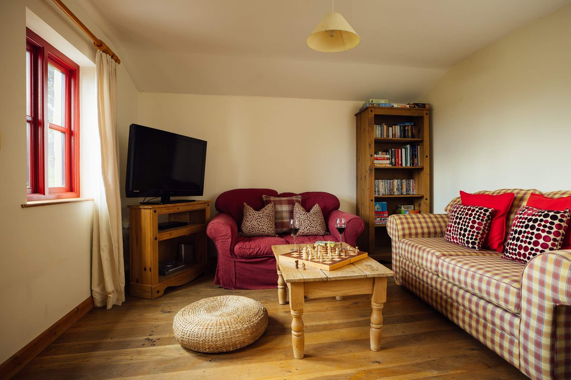 Children will love the cwtch/snug off the sitting-room. 