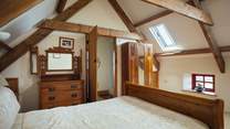 One of two en suite double rooms on the first floor. Original features blend with modern comfort. 
