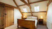 Four stylish bedrooms to choose from. Two en suite doubles on the first floor and two sweet twin rooms on the ground floor, near the family bathroom. 