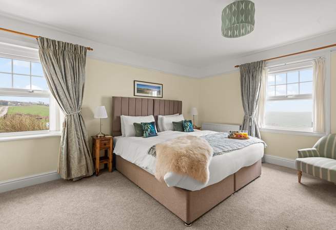 Bedroom 1 is a super spacious super-king bedroom, which can be made up as twins on request.