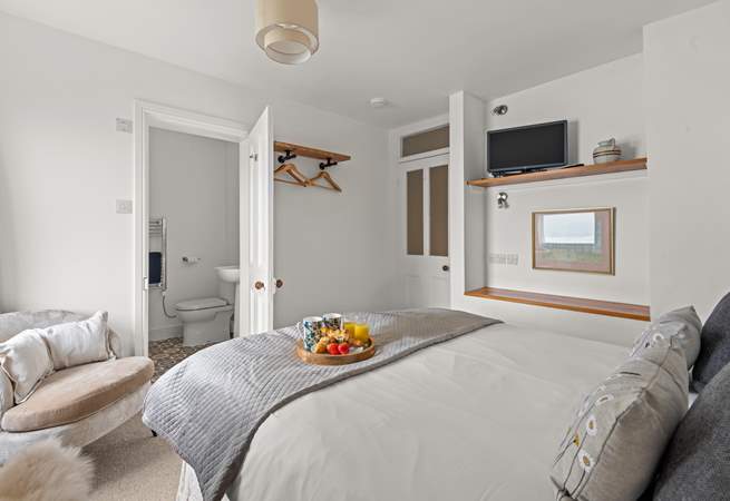 Bedroom 2 also boasts an en suite shower-room.