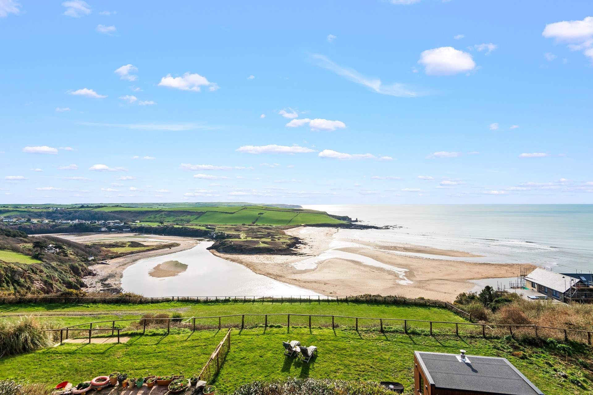 You will never tire of these views!