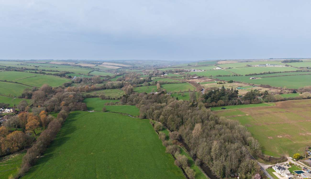 The property is surrounded by open fields, walks and bridle paths right outside your door. An OS map of local walks is provided by the lovely owner.