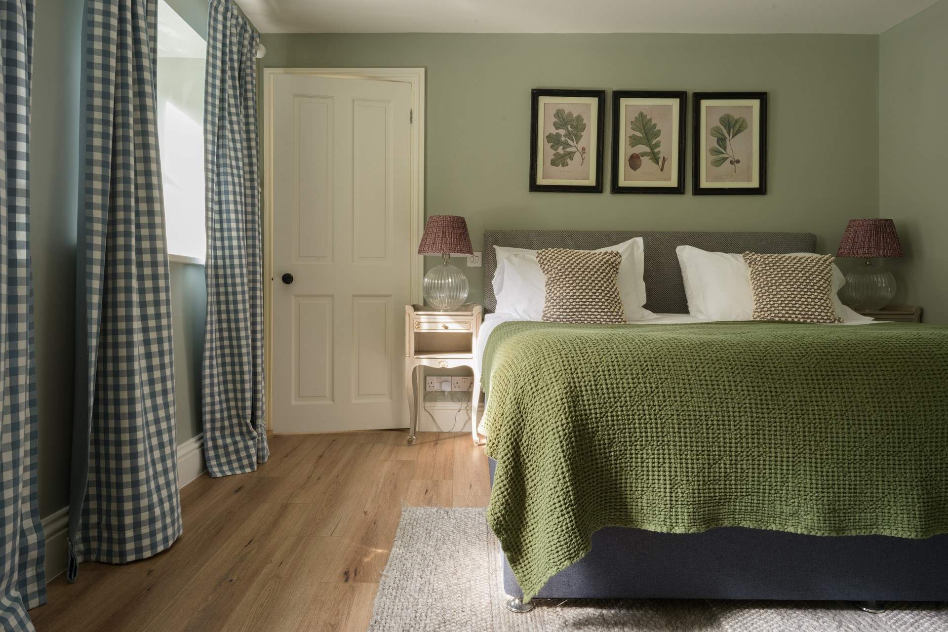 Bedroom 2 is beautifully styled and feels incredibly cosy. Once again featuring a super-king bed and total tranquility. 