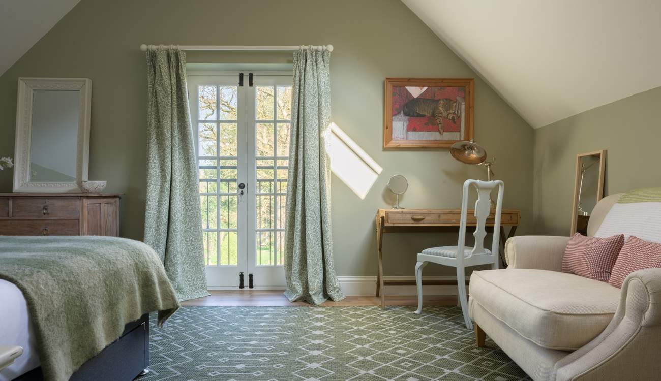 Imagine waking up in this luxurious super-king bed and opening the balcony doors to bird song and the silence of the countryside.