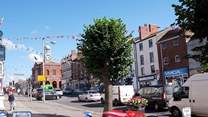 Bridport is a thriving town just a few miles from the Jurassic Coast and just 15 minutes from Frampton. Lots of shops, eateries and a wonderful market twice a week.