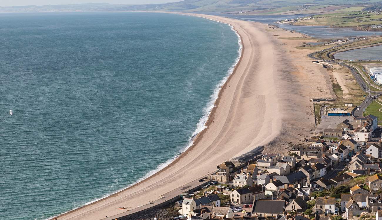 The world famous Chesil Beach is just 20 minutes away and a must see.