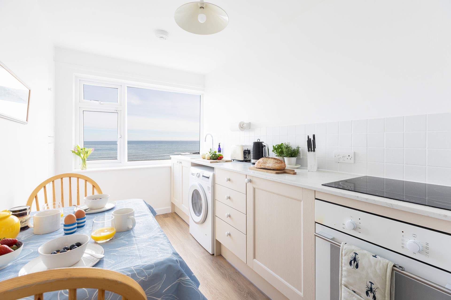 Take in the blissful sea views over breakfast. 