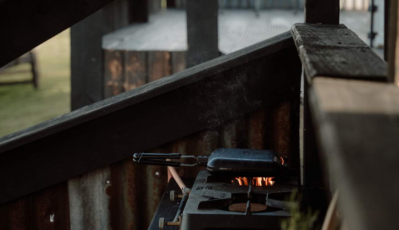 Dine alfresco with a breathtaking backdrop.