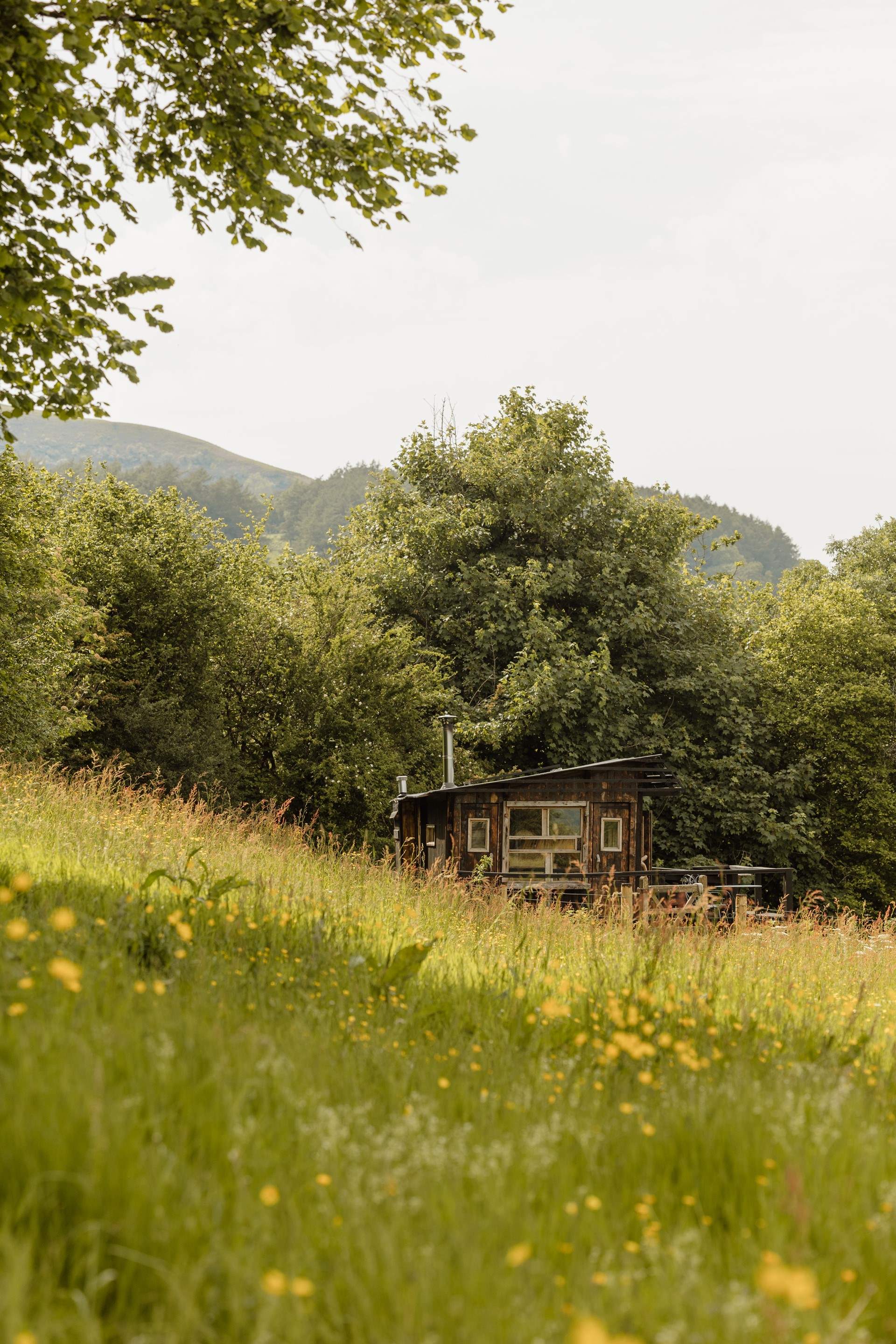 Perched above the picturesque town of Crickhowell, Caban Tarren places you in one of the most beautiful corners of  Brecon Beacons National Park.