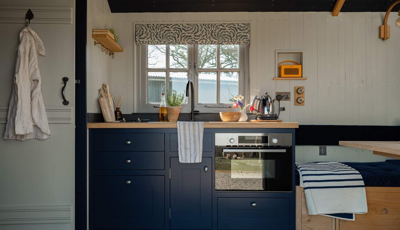 Create seasonal suppers in the perfectly kitted-out kitchen.