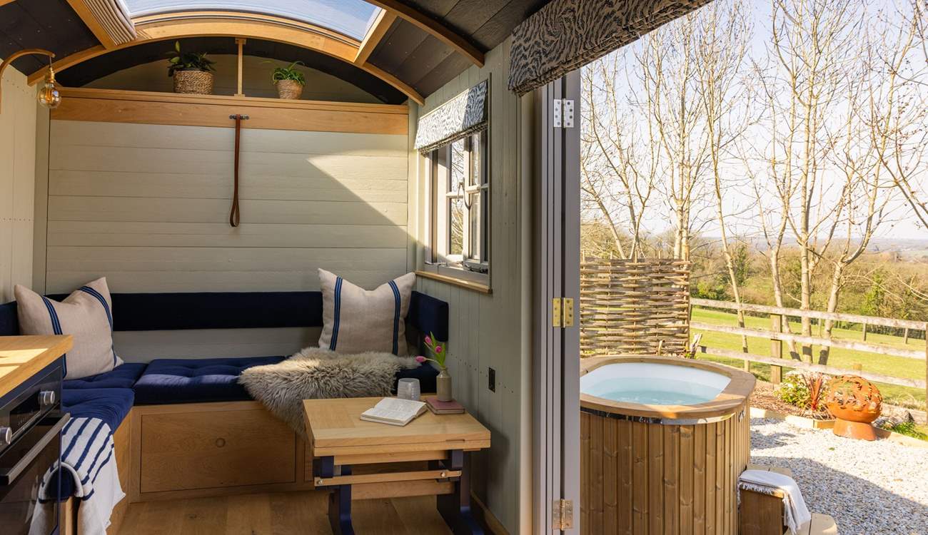 Dine in style with countryside views as your backdrop. 