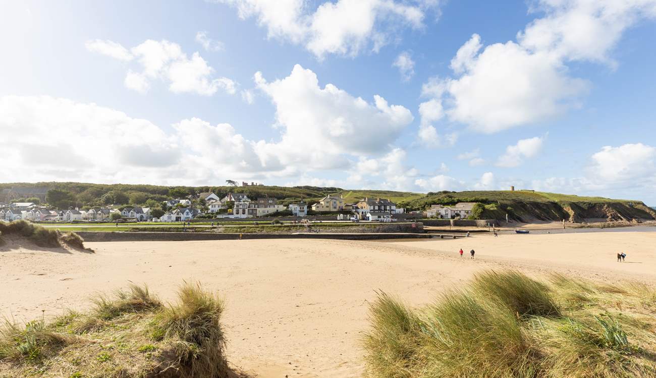 The golden sands of Bude.