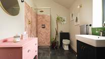 Pretty pinks in The Coach House en suite. 