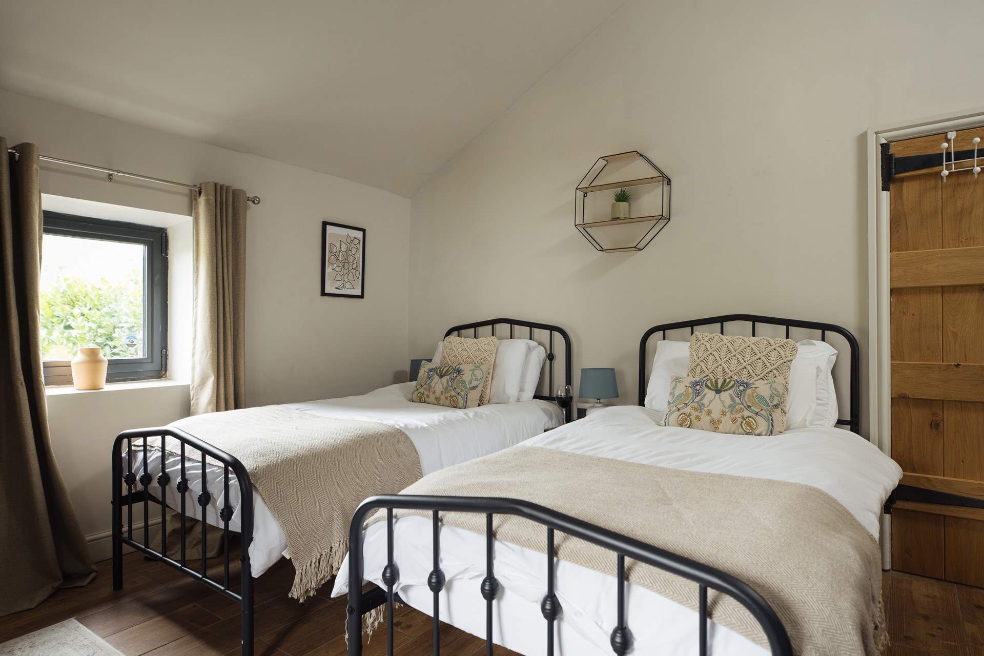 Sweet twin room, ideal for siblings or friends. 