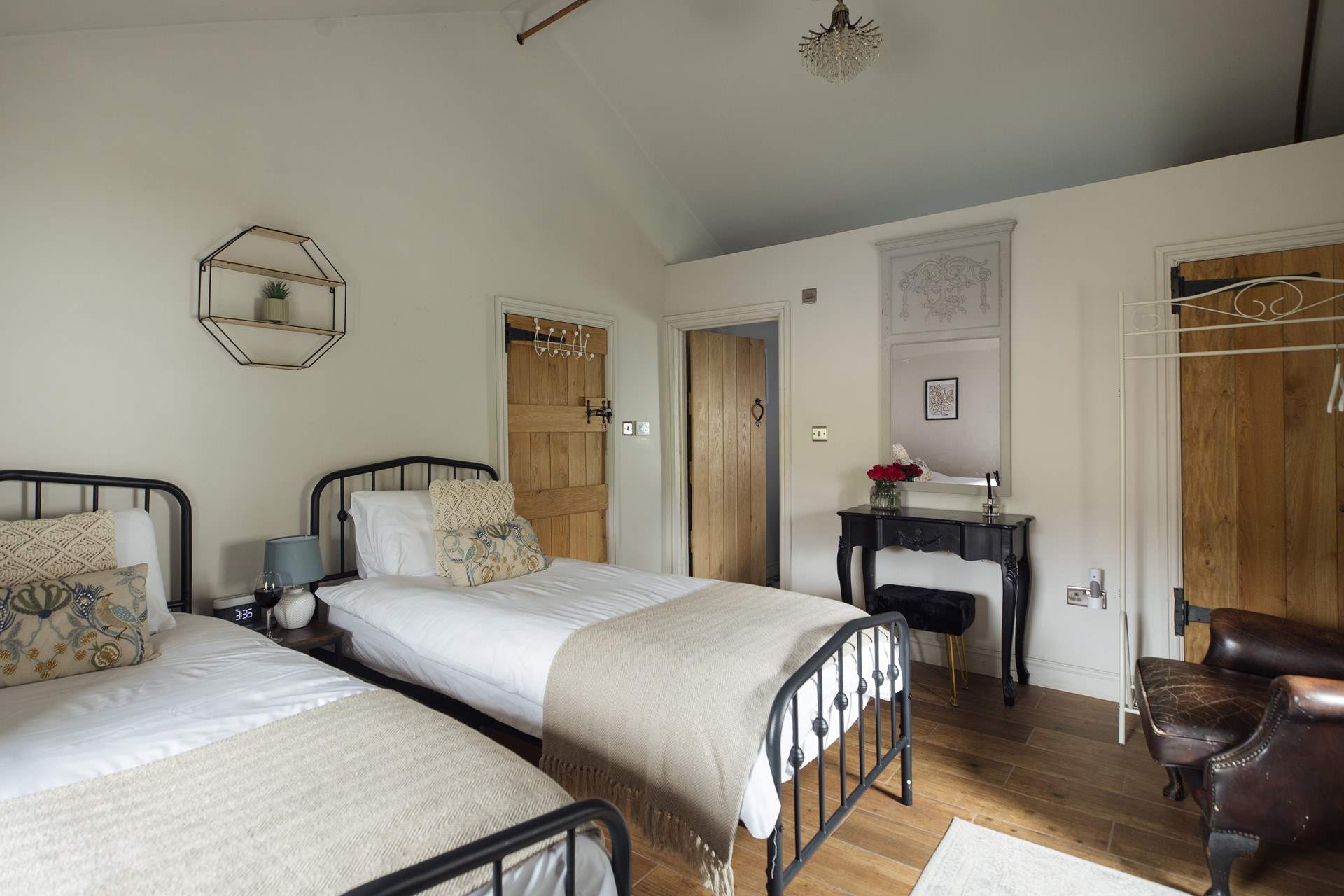 A good night's sleep is promised in this blissfully tranquil location. 