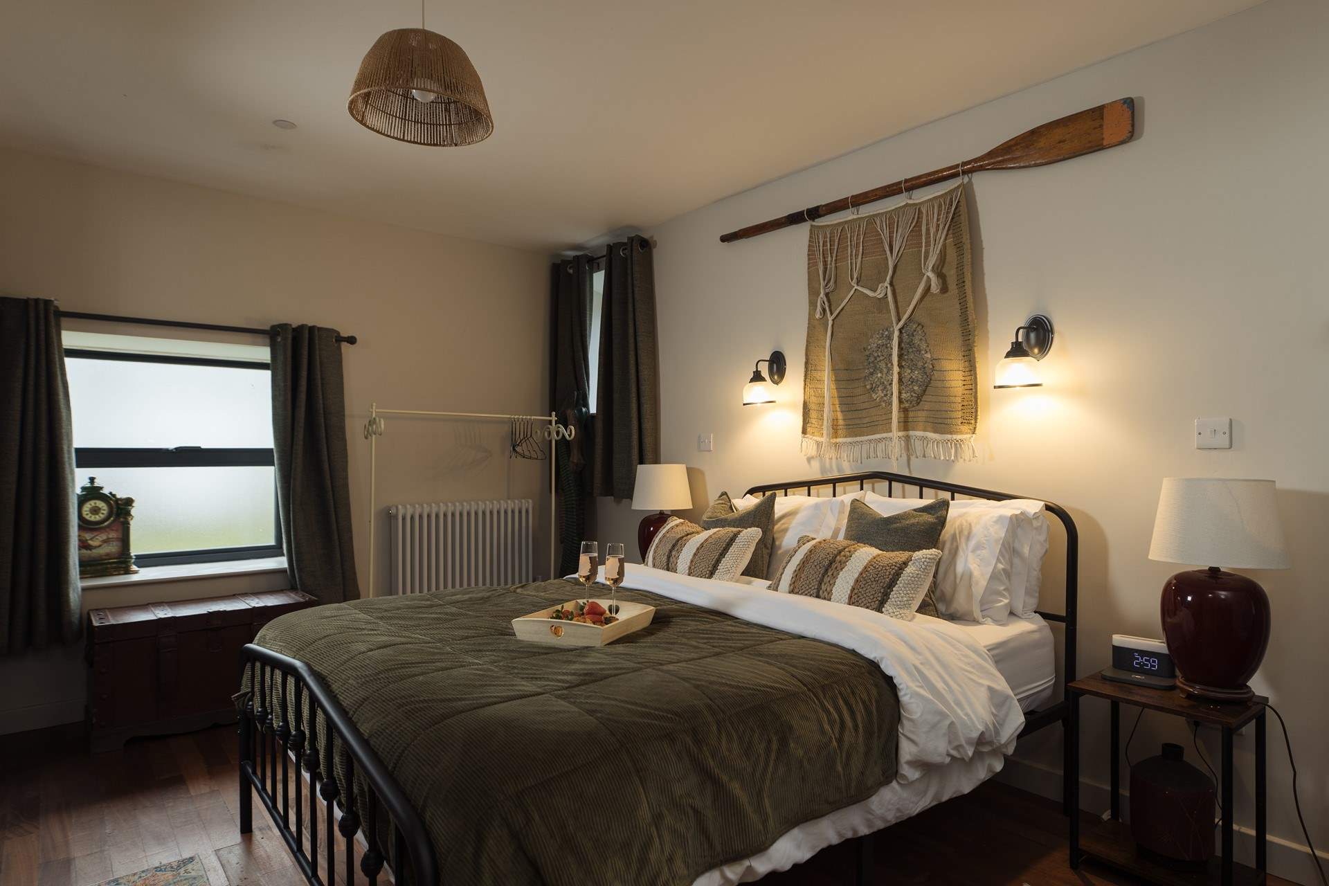 Blissful ground floor bedroom in The Horse Shoe. 