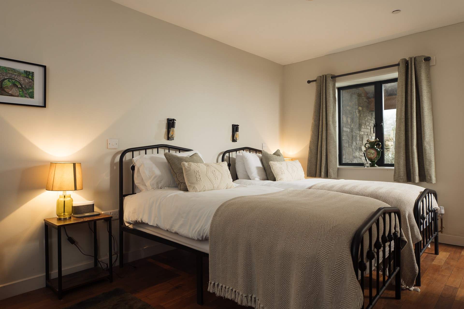 Stylish ground floor twin room in The Stables.