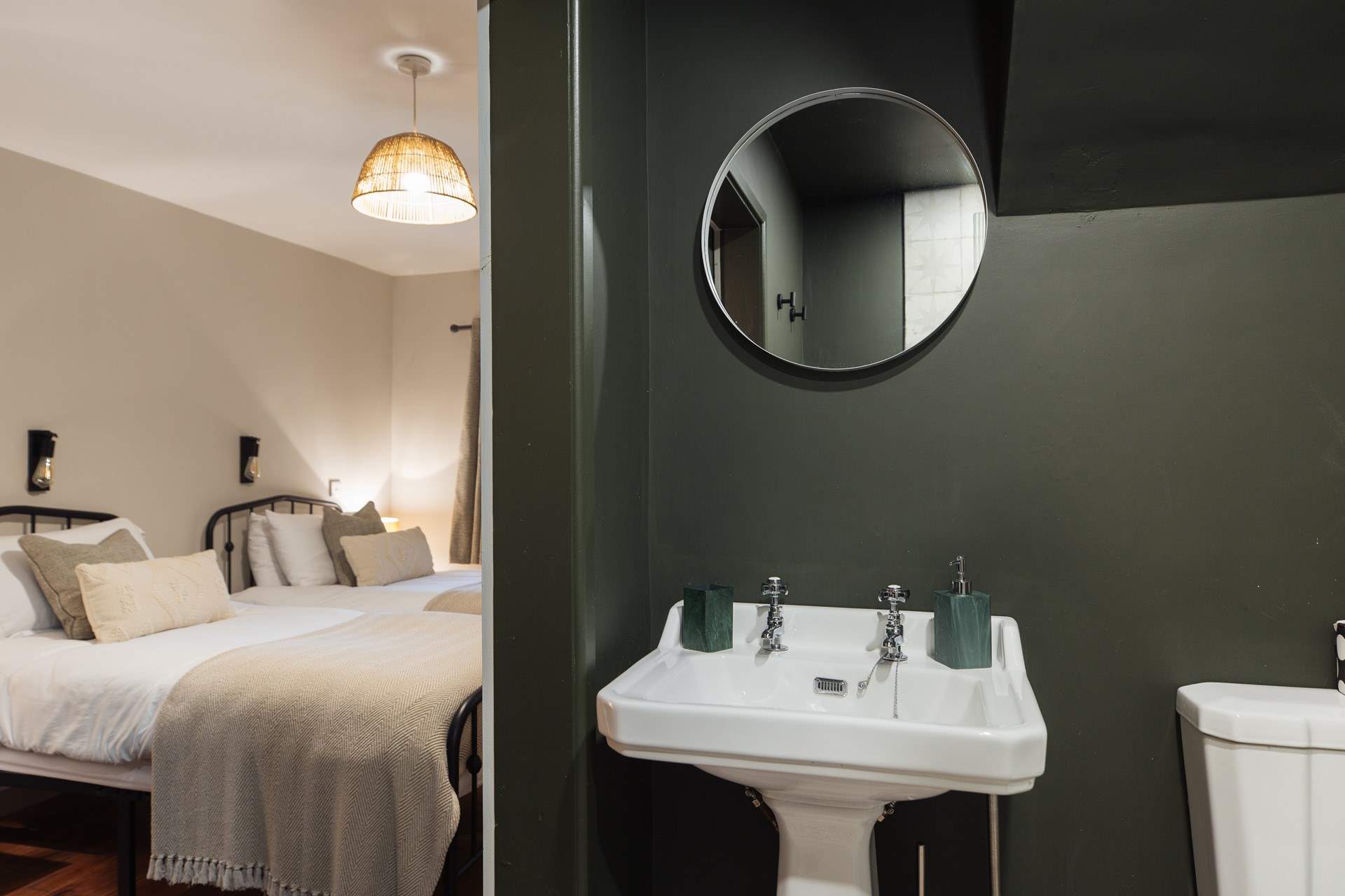 Stylish en suite shower-room. 