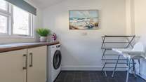 A handy utility-area at the end of the kitchen.