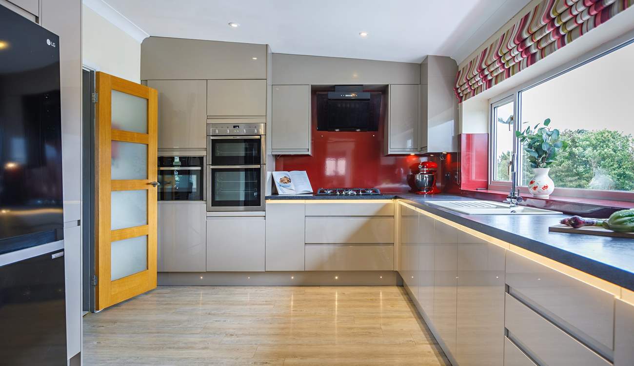 Rustle up a culinary delight in this fully equipped kitchen.