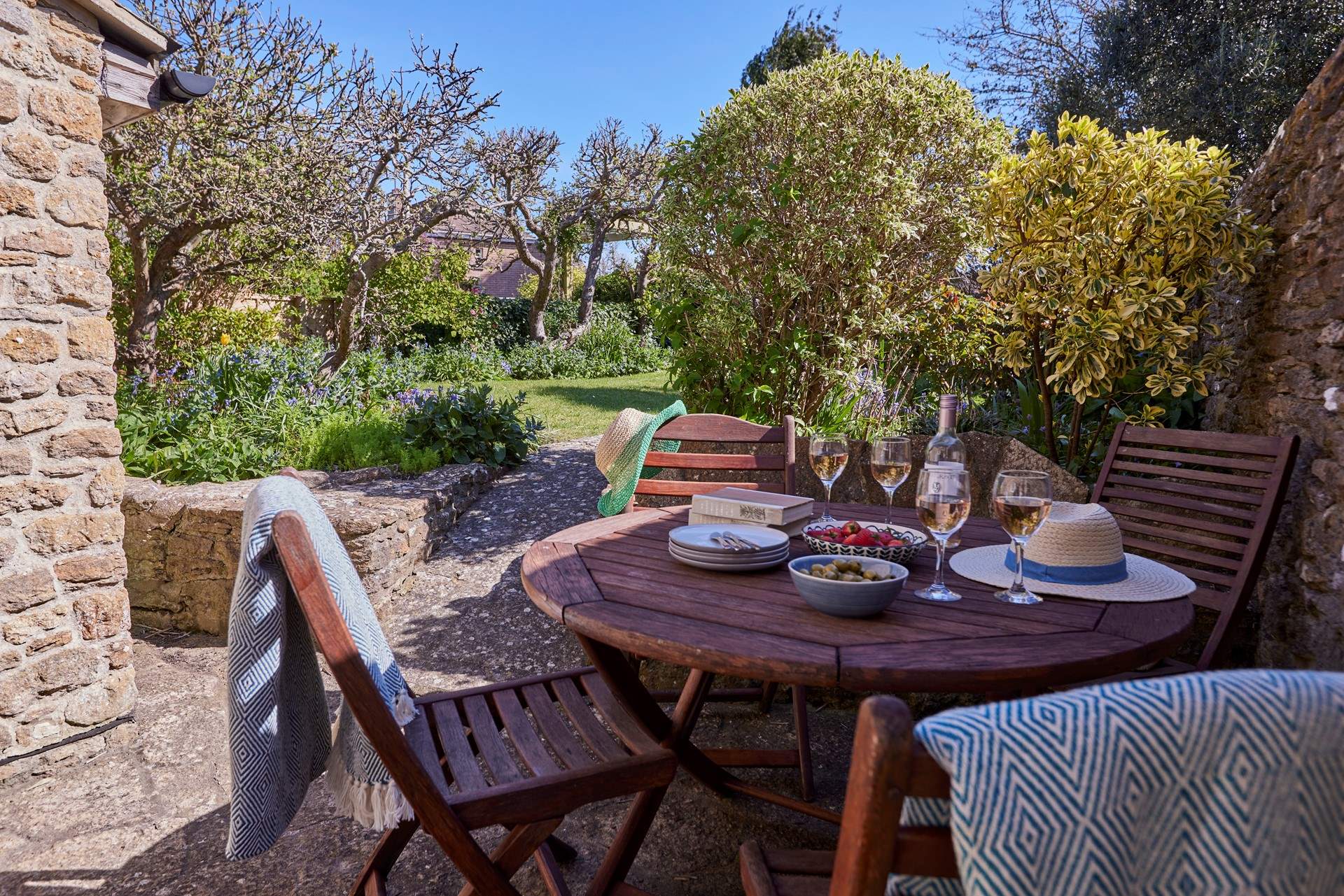 The south-facing garden is an absolute treat - perfect for fun on the lawn or a spot of al fresco dining on the lovely patio.