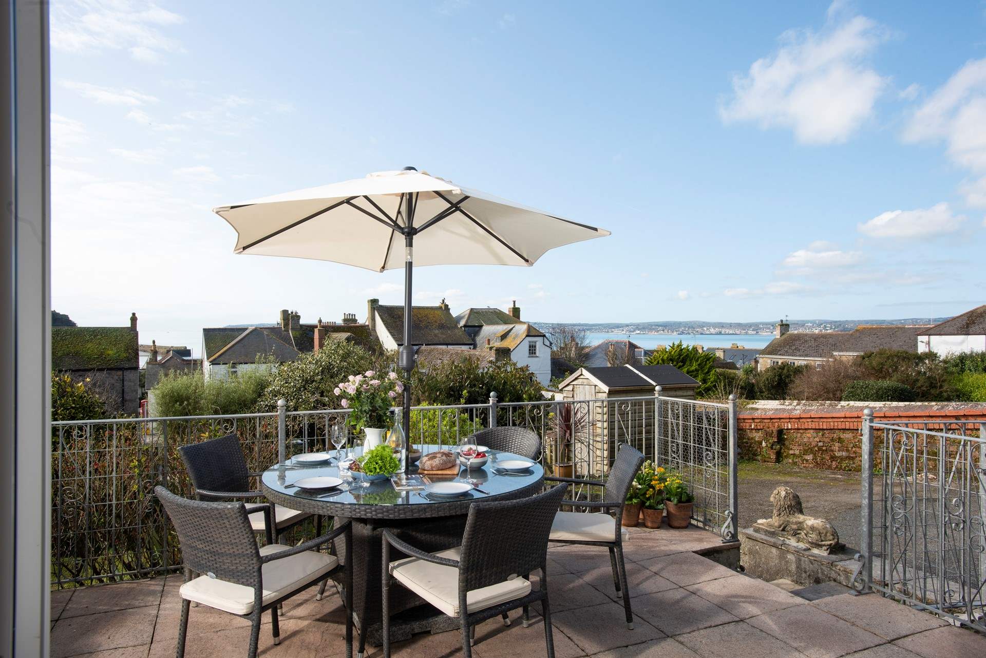 The parking is beside the house to the right.  Please reverse into the drive.