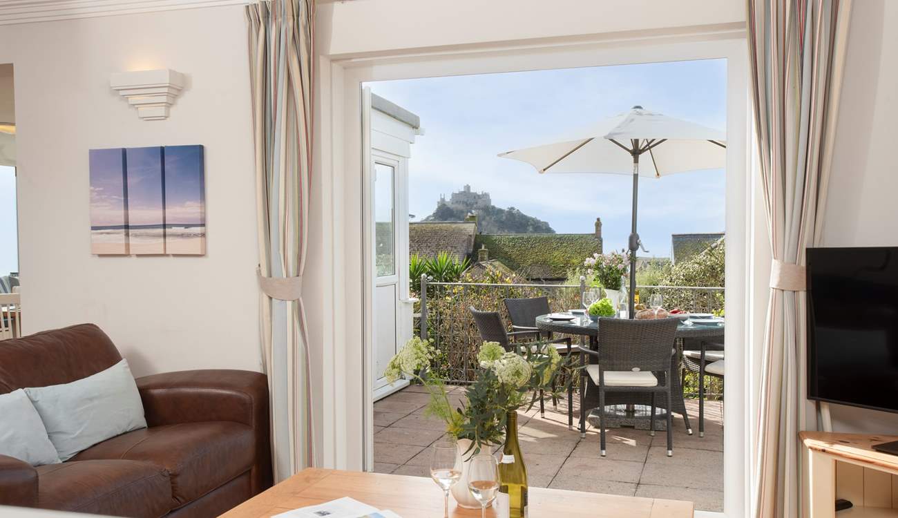 Sink into comfort as ever-changing views of St Michael's Mount unfold before you.