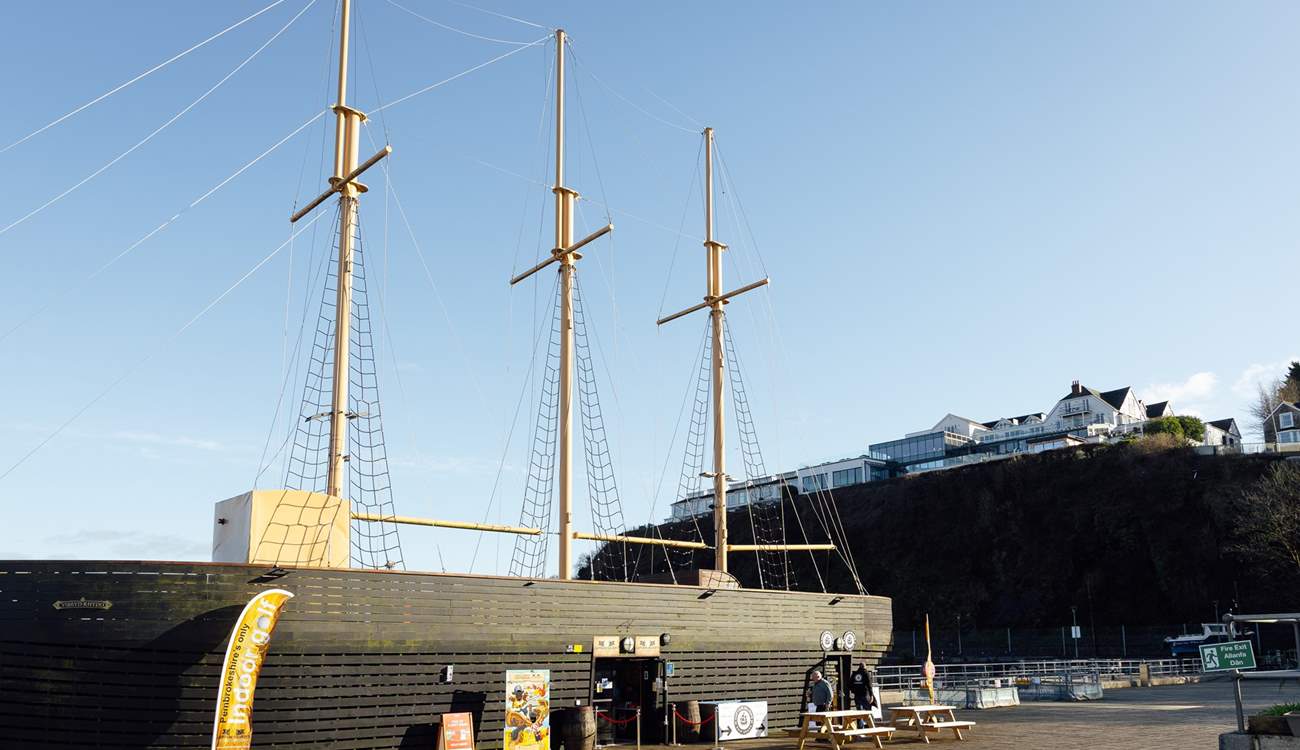 Crazy golf on a ship in the harbour. 
