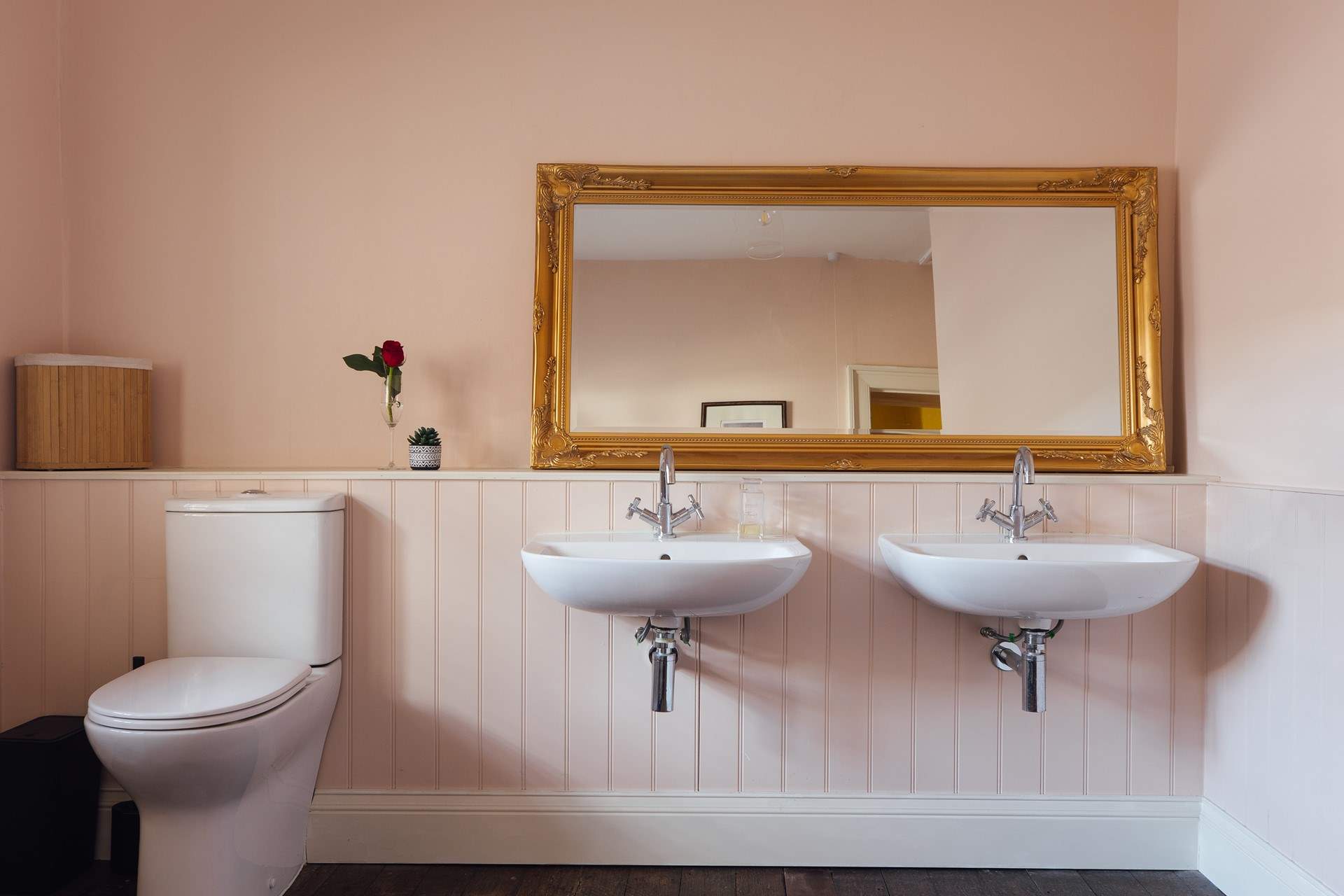 Pretty pinks in the family bathroom. 