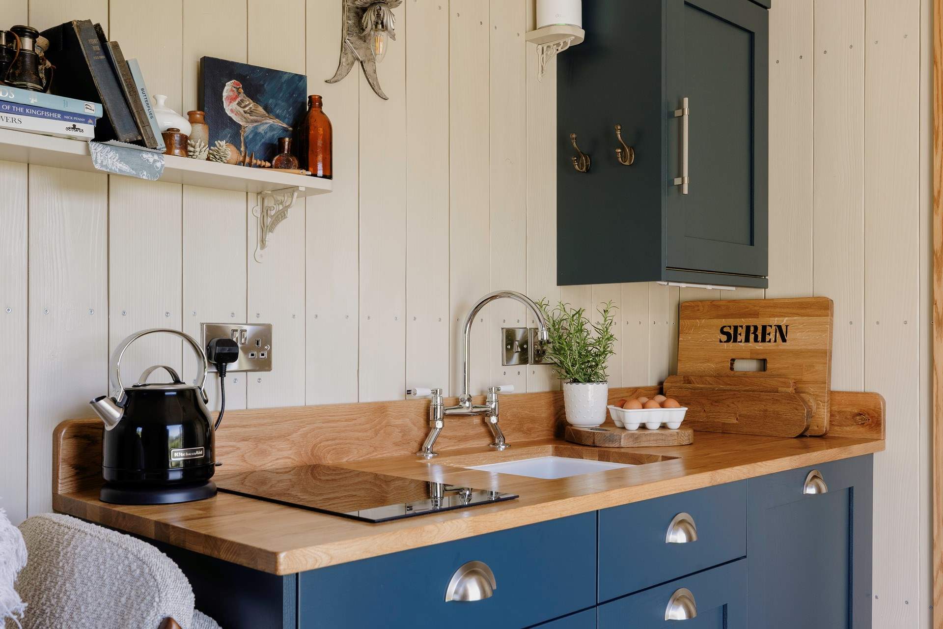 The well-equipped kitchen is complete with everything needed to create simple suppers and hearty breakfasts.