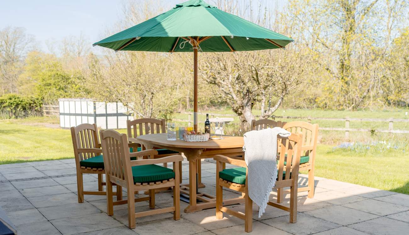 Enjoy a good meal and conversation on the patio.