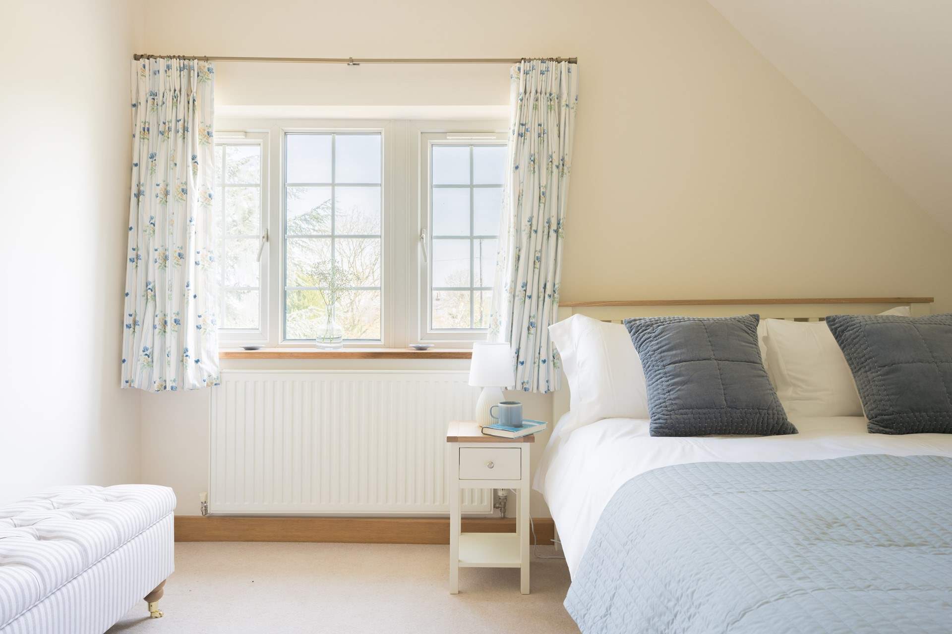 Wake up to a glorious view of the garden.