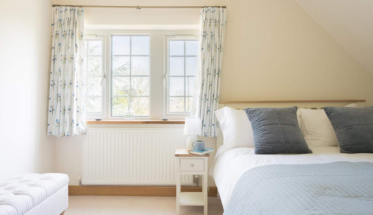 Wake up to a glorious view of the garden.