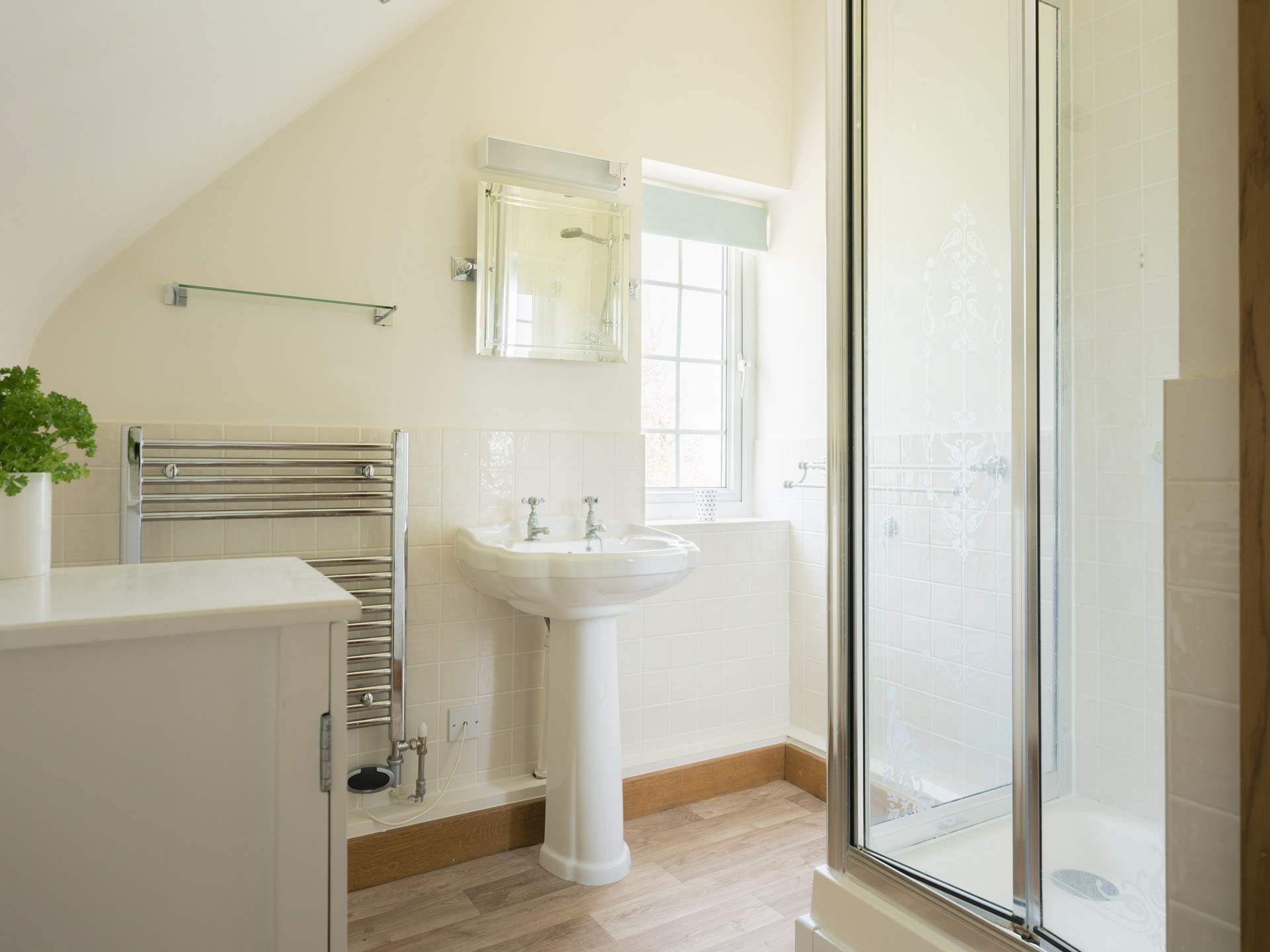 The family shower-room.