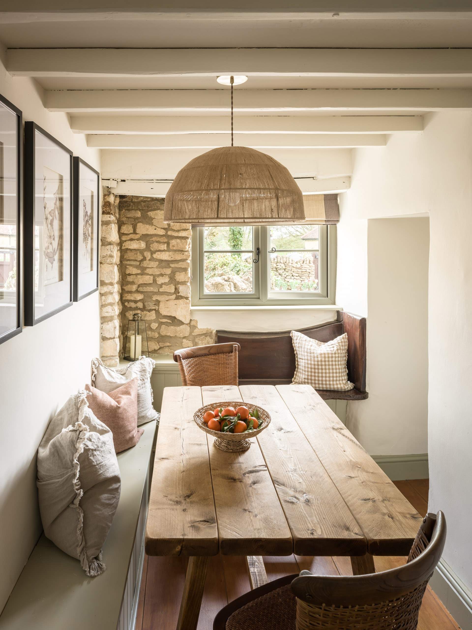 Relax with a comfy cushion and chat to the chef.