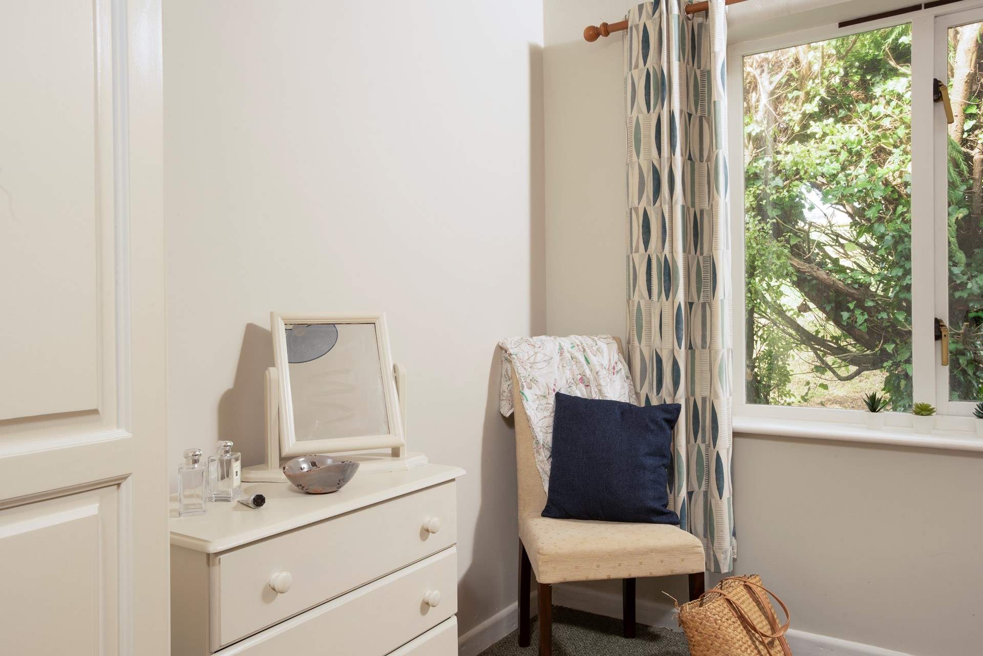 Plenty of storage space for all your holiday gear.