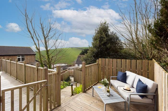 Bramble Cottage is a 1 bedroom, dog friendly cottage near the beach in Kingsand, Cornwall.