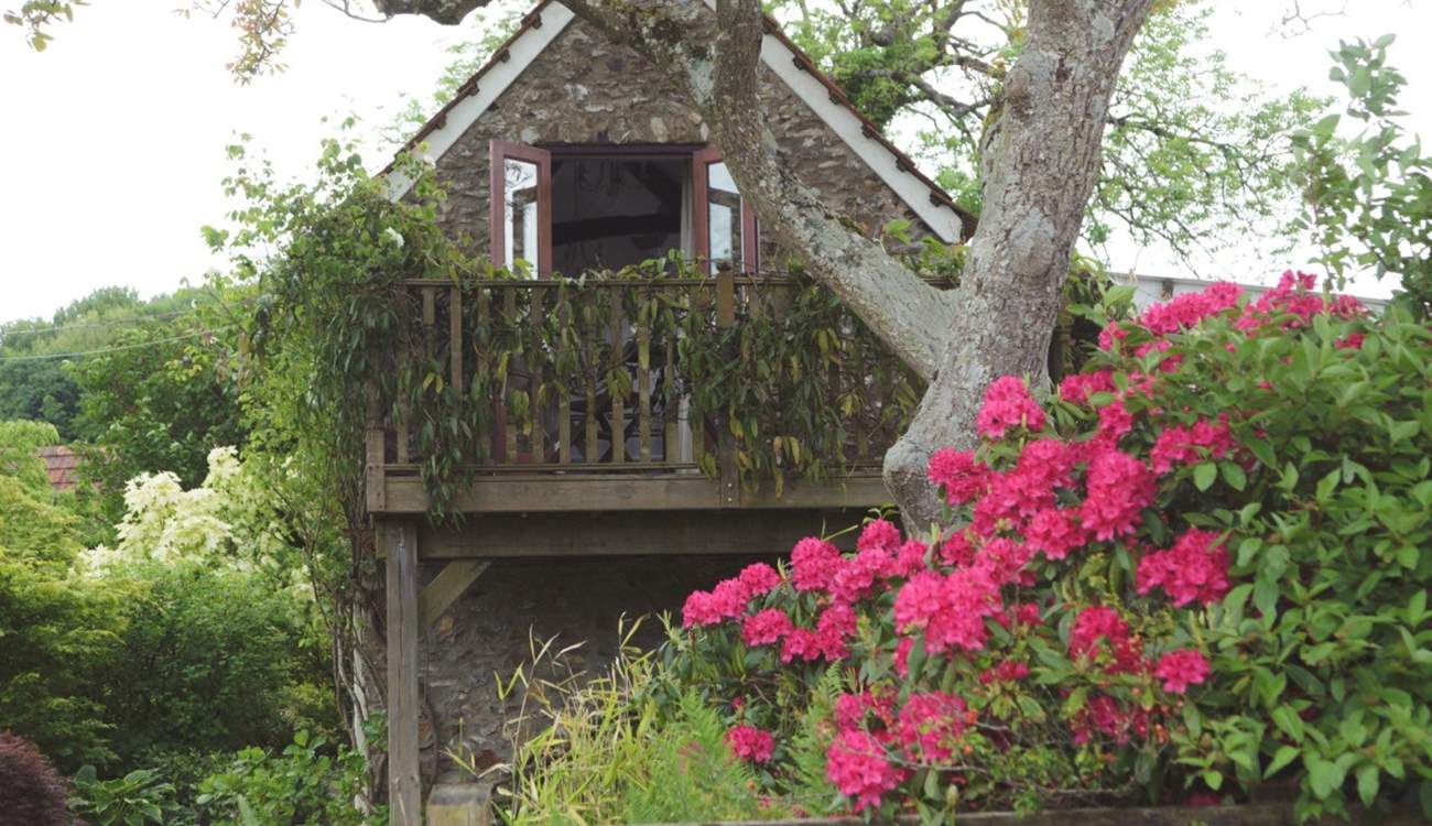Your balcony is private and secluded, yet enjoys fabulous far reaching countryside views.