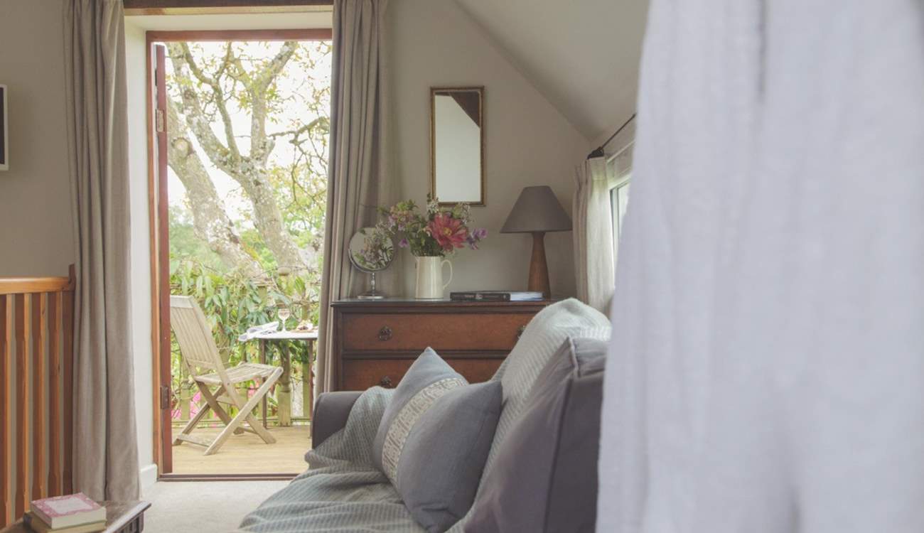 The great outdoors awaits from the moment you wake up.