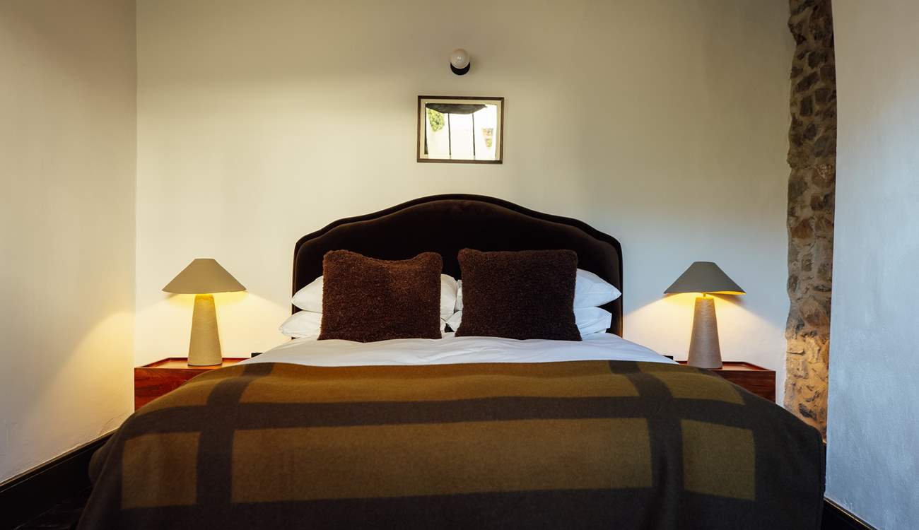 Choose from two stylish double rooms or a sweet single room on the first floor. 