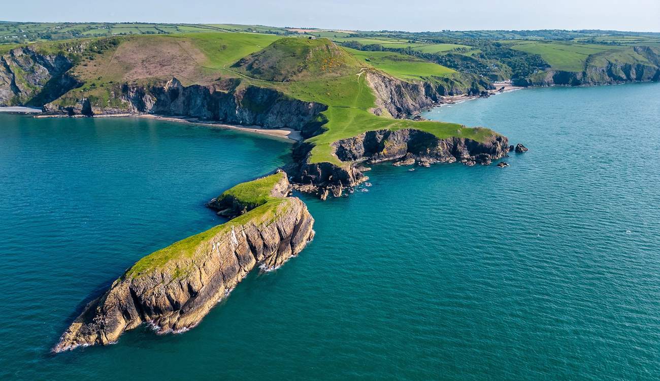 From Ty Pinc discover the magnificent beauty of the Cardiganshire coast. Pack a picnic and spend the day on glorious Llangrannog beach. 