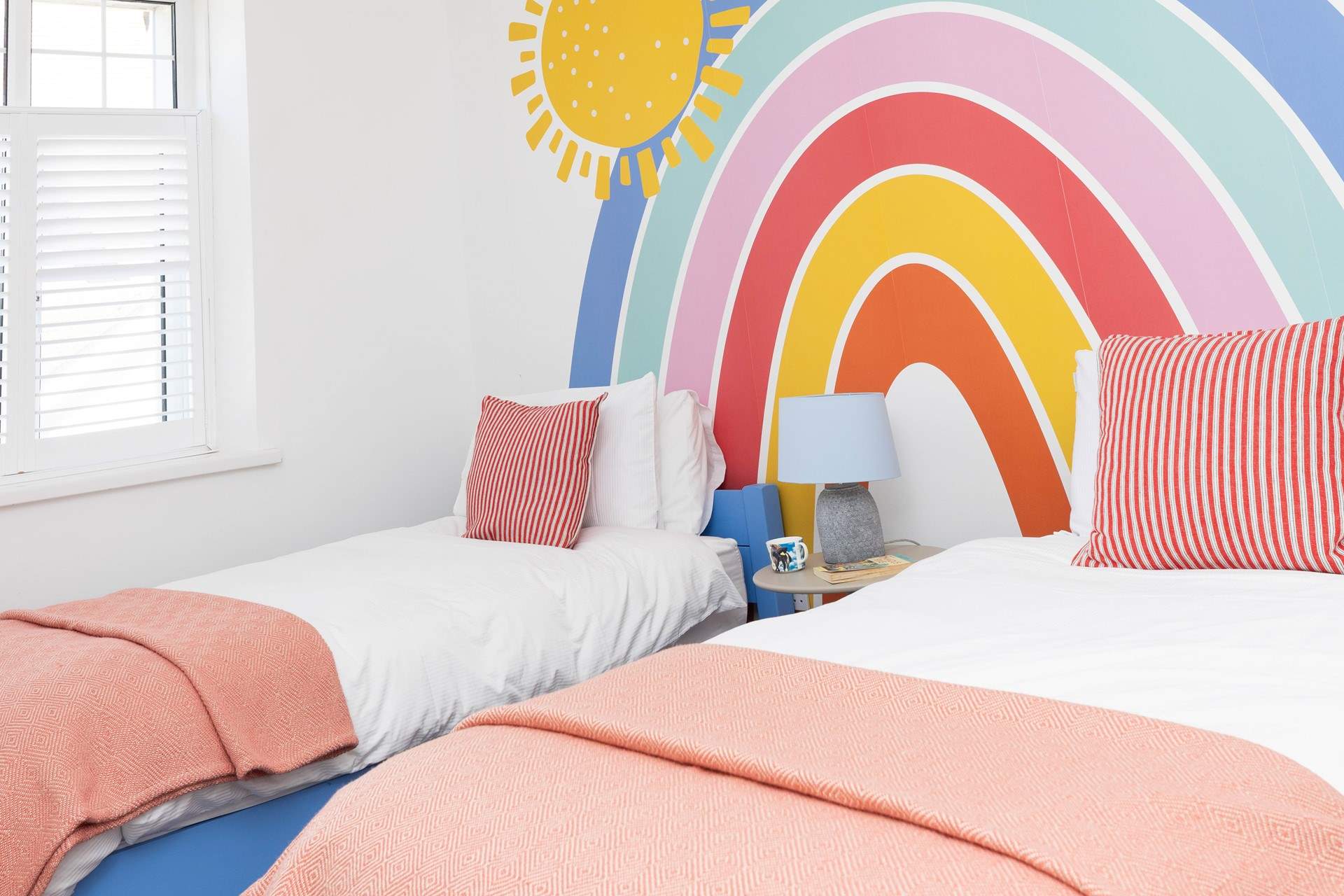 Such fun decor in this bedroom. 